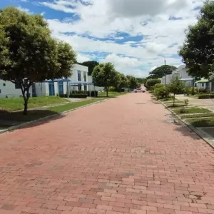 LOTE EN RICAURTE CONDOMINIO