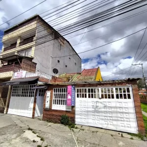 CASA ESQUINERA NUEVA MARSELLA